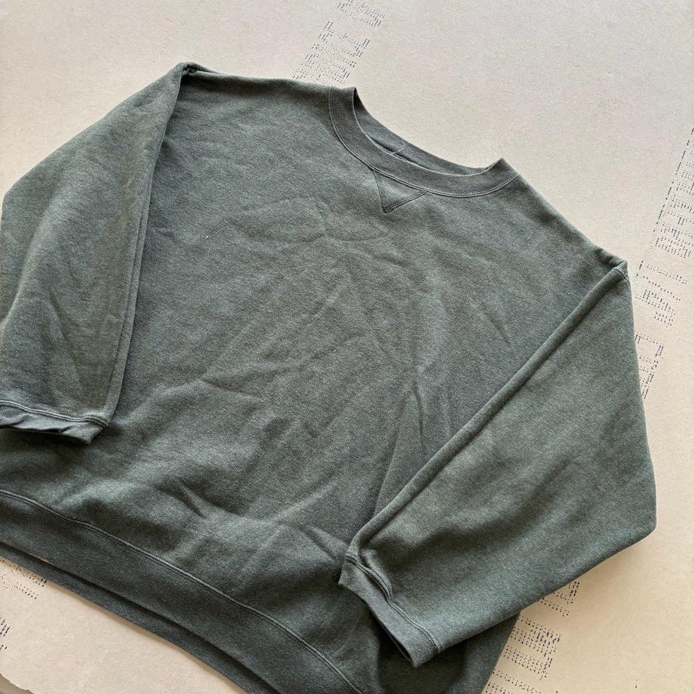 Y2K Hanes Crewneck Sweater